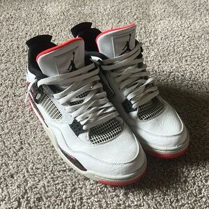 Jordan 4 pale citron size 11.5 us (Just trying to get rid of them)